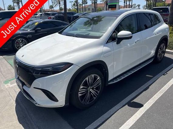 MERCEDES-BENZ EQS-CLASS SUV 2023 4JGDM2DB8PA016136 image